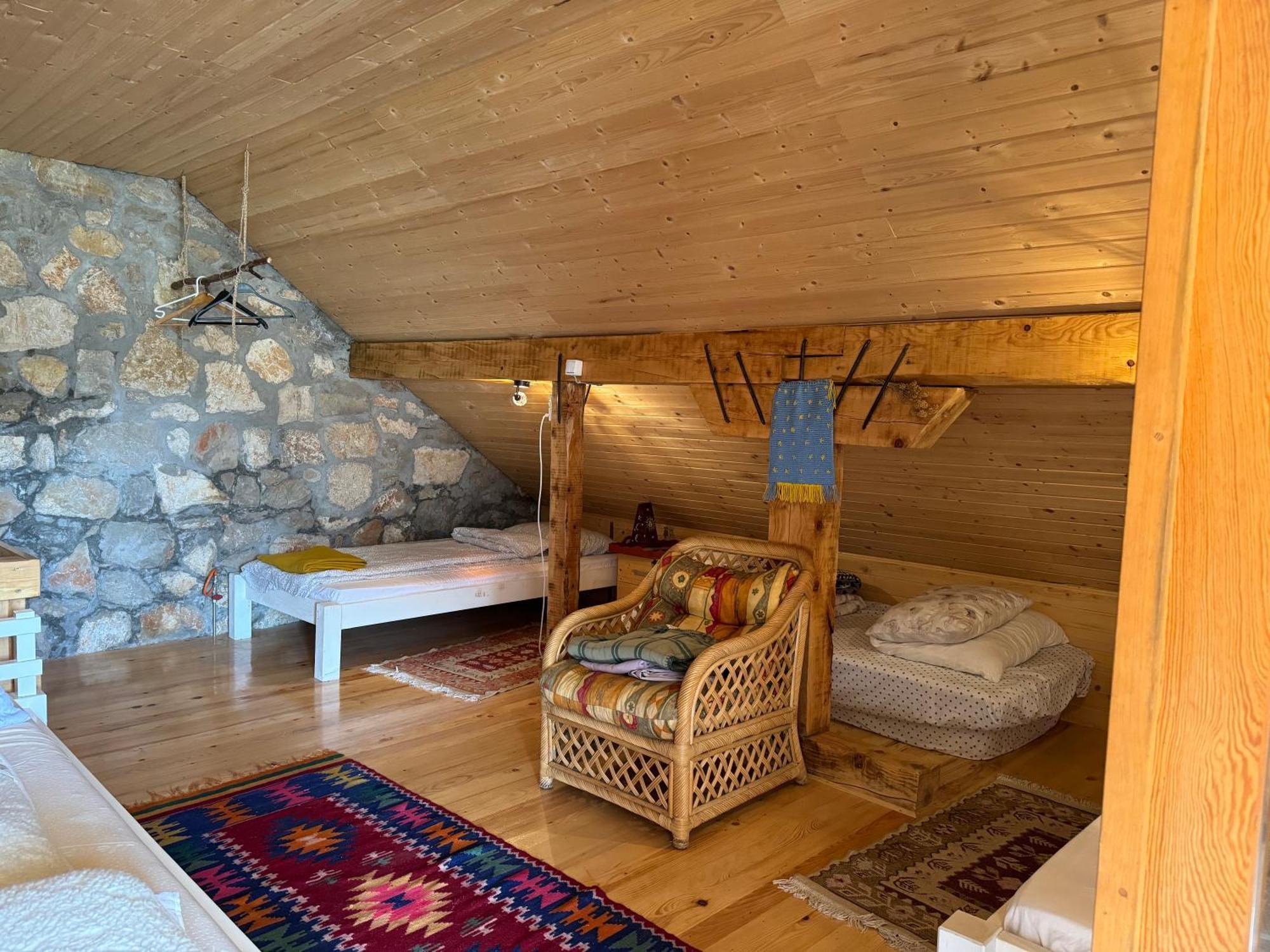 Mountain House Varda Ledenice Eksteriør bilde